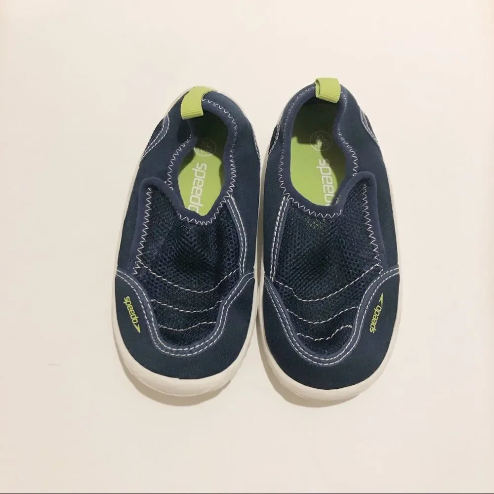 Speedo Water Shoes‎ in little Boys Size 11/12